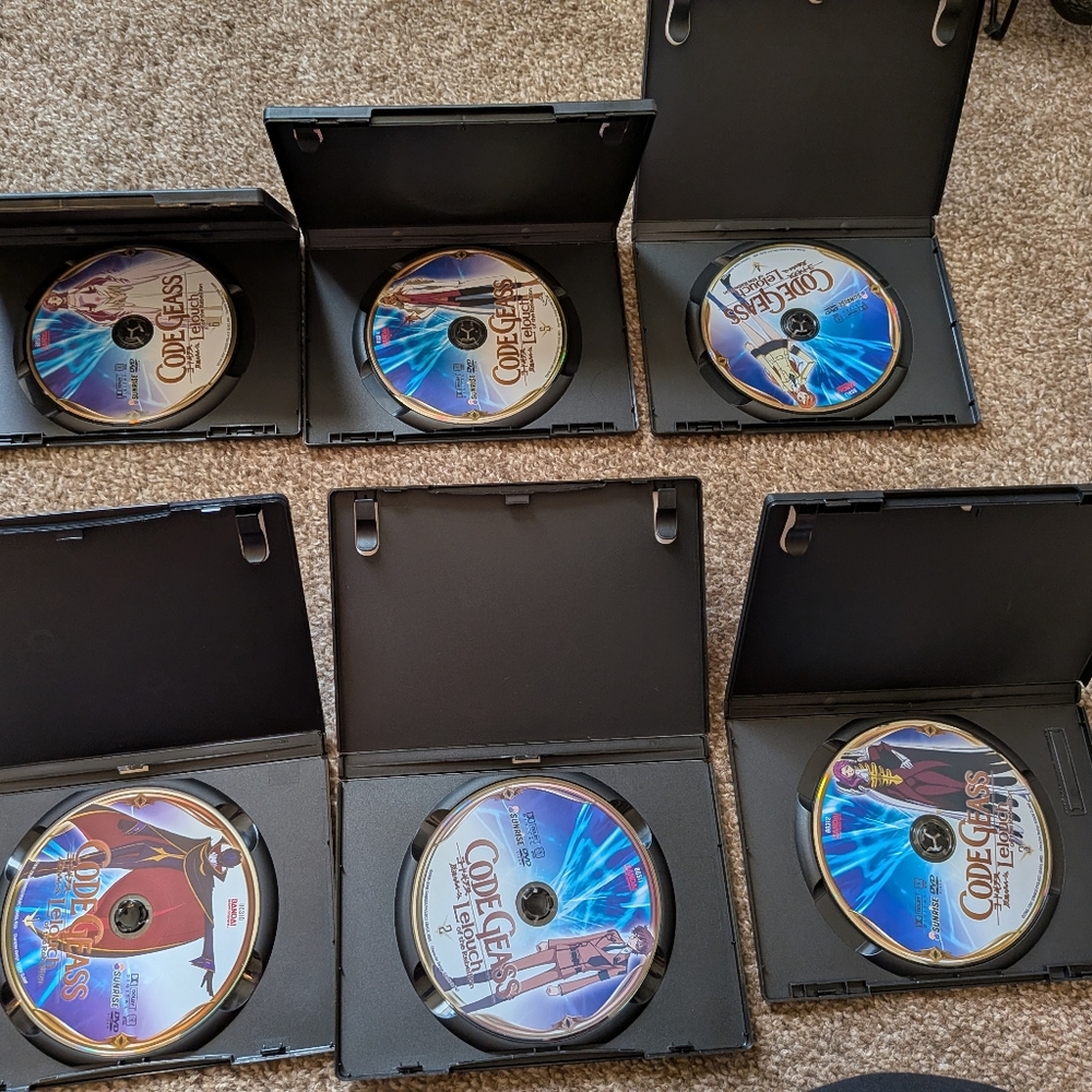 Code Geass DVD Collection - Picture 6 of 9